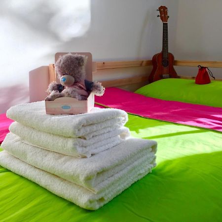 Cozy Danube Room - 15 Mins To Downtown Wien Exteriör bild